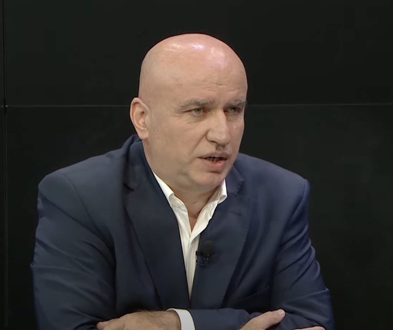 Në kërkim të negociatorit të paqes
