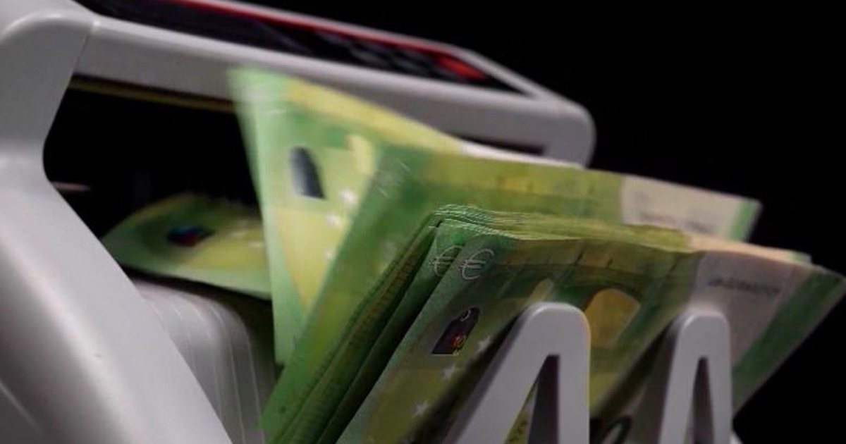 Doganat humbin 63.4 milionë euro nga kursi i këmbimit në 9 muaj, çmimi i lartë i karburantit rrit të ardhurat doganore