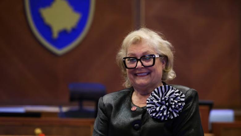Presidentja pranon kërkesën e PDK-së për rishqyrtimin e Ligjit për Dhomat e Specializuara