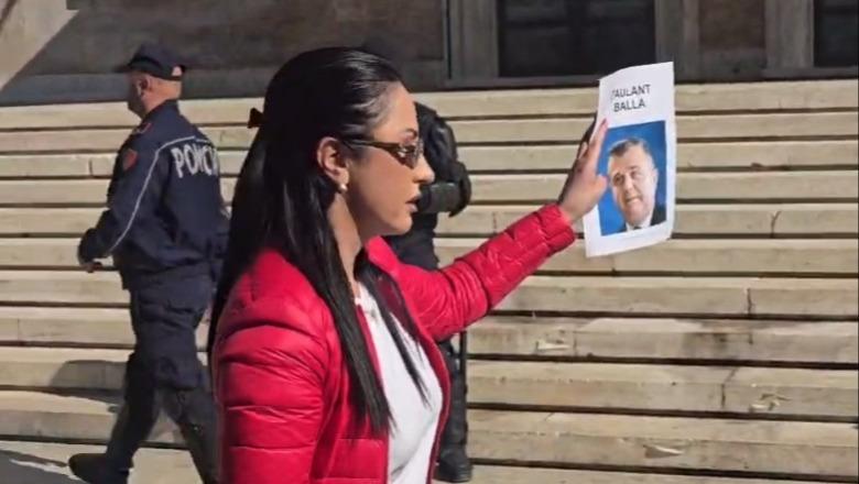 Protesta e PD, Kuçana publikon foto: Rama do dialog me Agasin e Yeffet