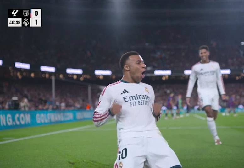 Mbape shënon gol të pazakontë në El Clasico