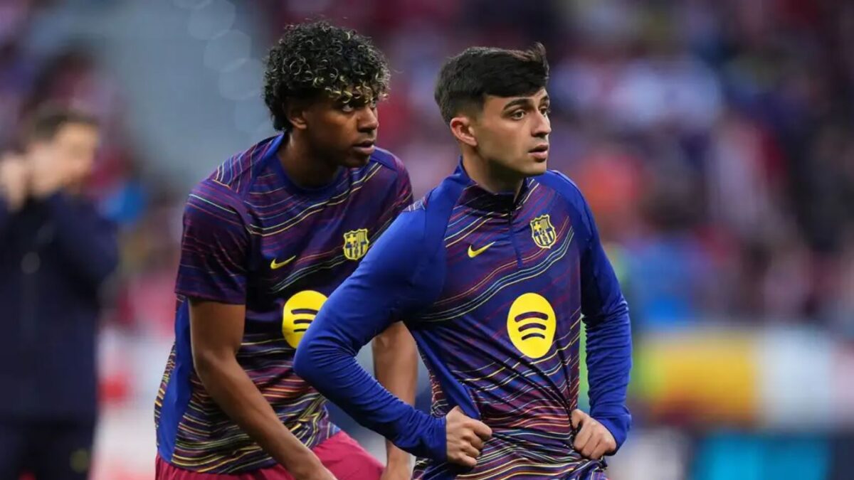 Yamal dhe Pedri në krye, dhjetë lojtarë të Barcelonës sfidojnë vendimin e Flickut para El Clásicos