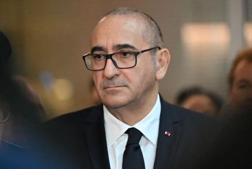 Ministri i Brendshëm francez kërkon vigjilencë policore përpara protestave në Paris