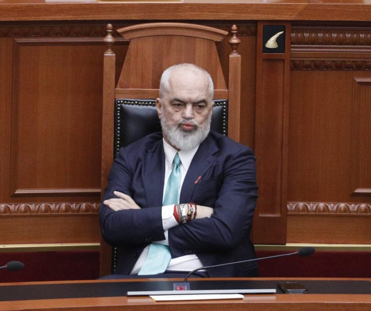 Rama paralajmëron masa penale dhe administrative ndaj protestuesve