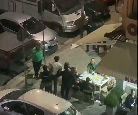 Policia hyn në lokal, Floriana Garo: ngrihen me zor djemtë ulur