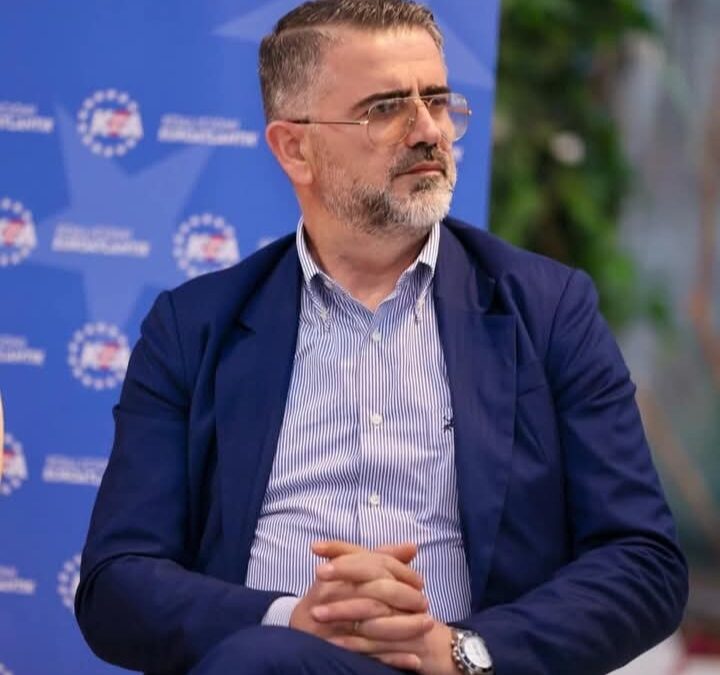 Rama përballet me kundërofertë: 5 mijë euro për këdo që hedh një deputet në koshin e plehrave