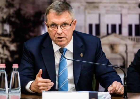 Ish-guvernatori i Bankës Qendrore të Hungarisë nën hetim për zhdukjen e mbi 500 milionë eurove