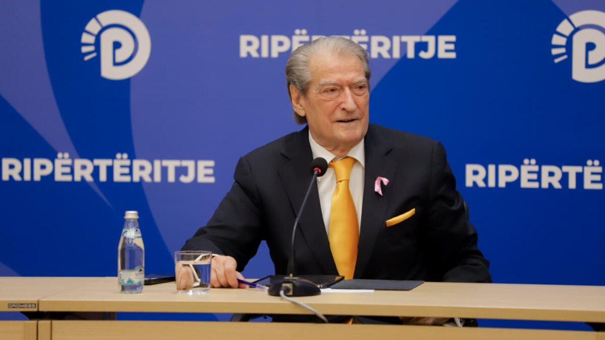 Berisha: Protesta nuk ka lidhje me ANTIFA-n, është kryengritje kundër vjedhjeve të Ramës