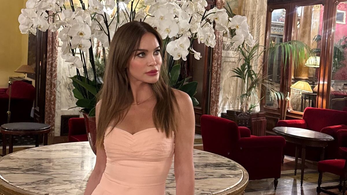 Modelja e njohur flet me lot për humbjen e të birit