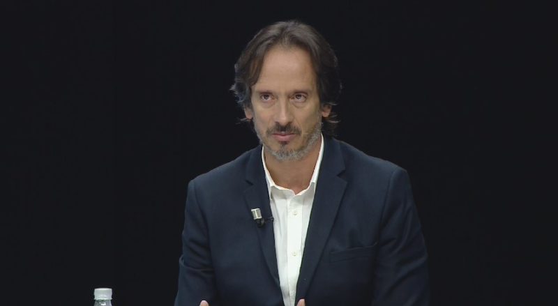 Ben Andoni këndoi për Kosovën, nacionalizmi mbetet në ADN-në e Listës Studentore