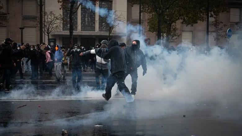 Franca shqyrton bllokimin e rrjeteve sociale në disa zona