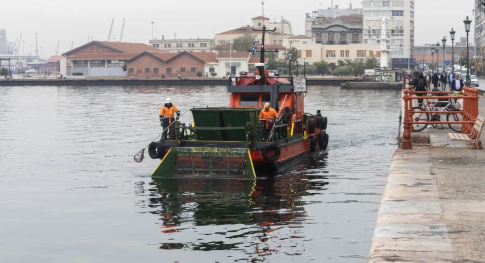 I rëndë në Greqi, 41-vjeçari përdhunohet nga gjashtë burra dhe hidhet në det