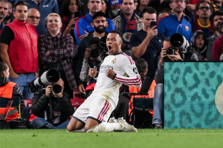 Mbappe futet në top 20 golashënuesit historikë të Realit