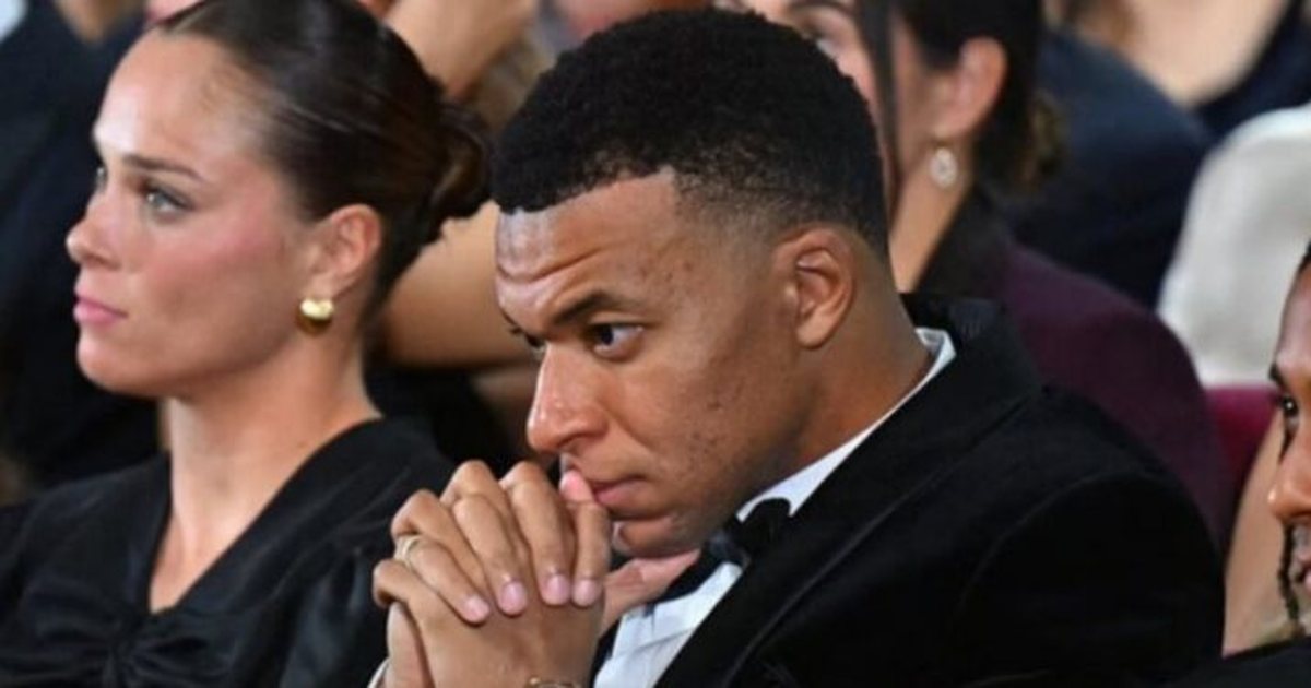 Mbappé kërkon falje për polemikat rreth Mao Zedong