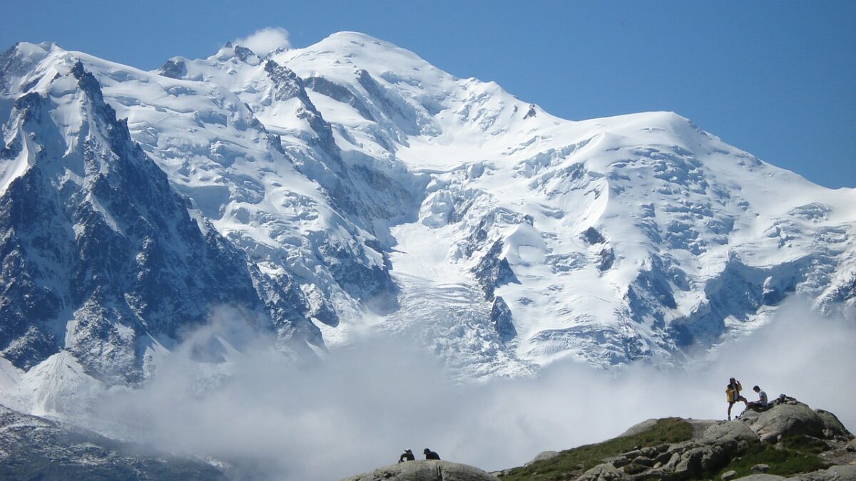 Mont Blanc zbret 1.3 metra në një vit, ekspertët japin shpjegimin