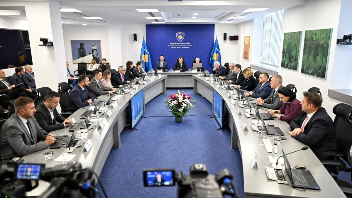 Qeveria miraton 15 anëtarët e rinj të Këshillit Kombëtar të Shkencës