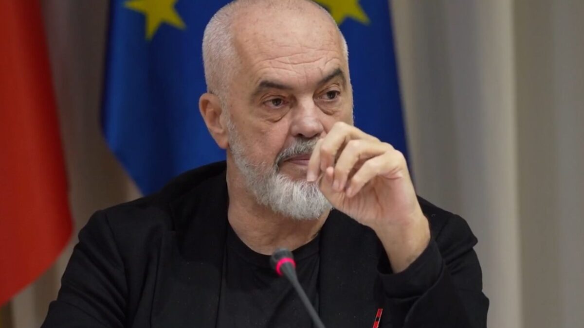 Rama paralajmëron orar të ri shkollor deri në orën 17:00