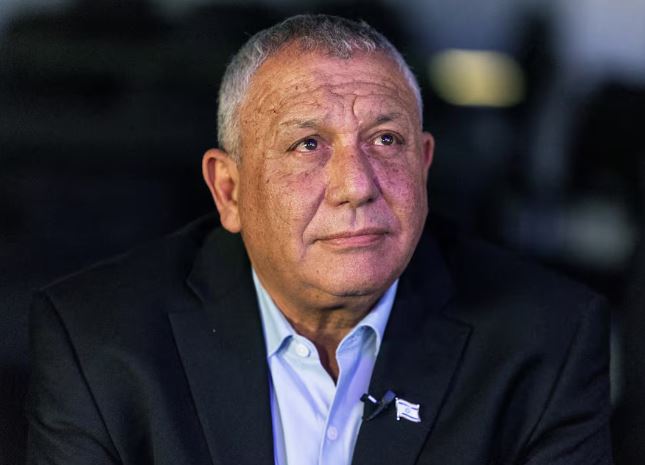 Rivali që sfidon Netanyahun me alternativë të fortë për kryeministër