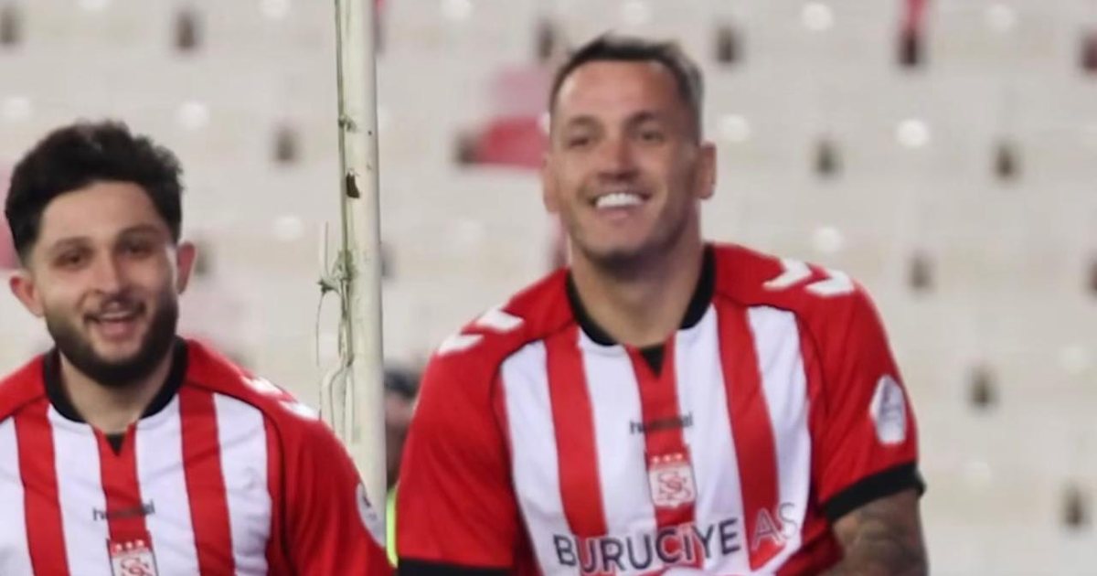 Sivasspor shkarkon Ismet Tasdemirin, Rey Manaj pret trajner të ri