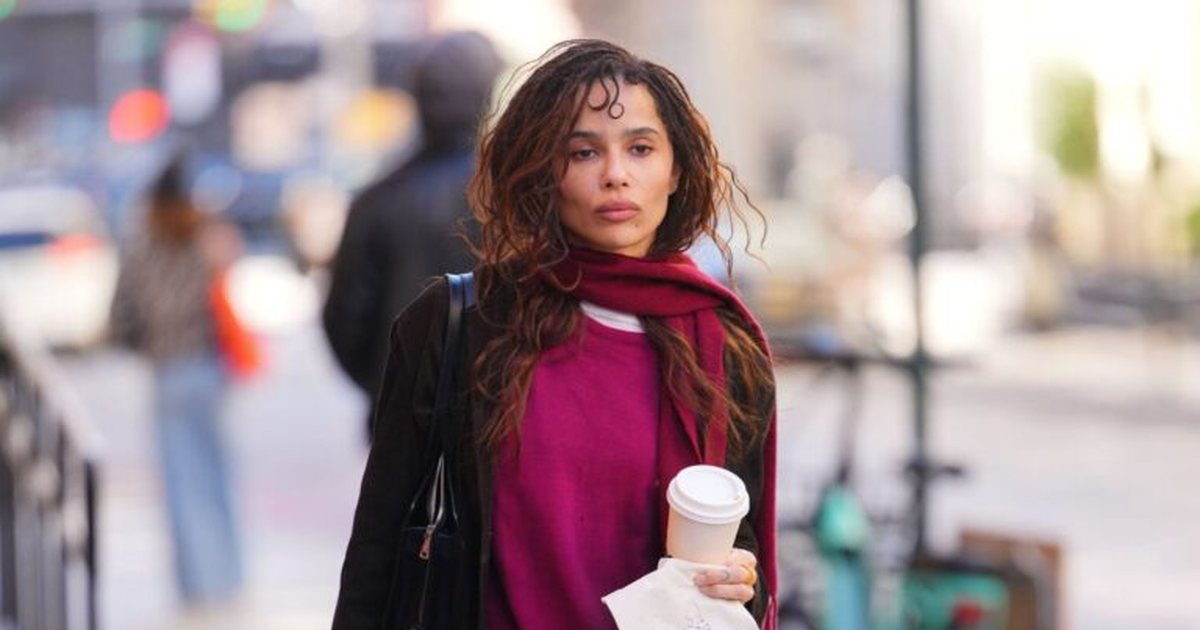 Zoe Kravitz konfirmon atletet retro për sezonin e ri