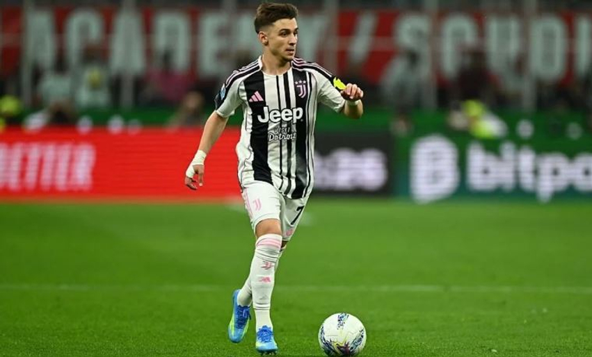 Zonja mendon për Durmishin, ylli kuqezi mund të ndihmojë Juventusin